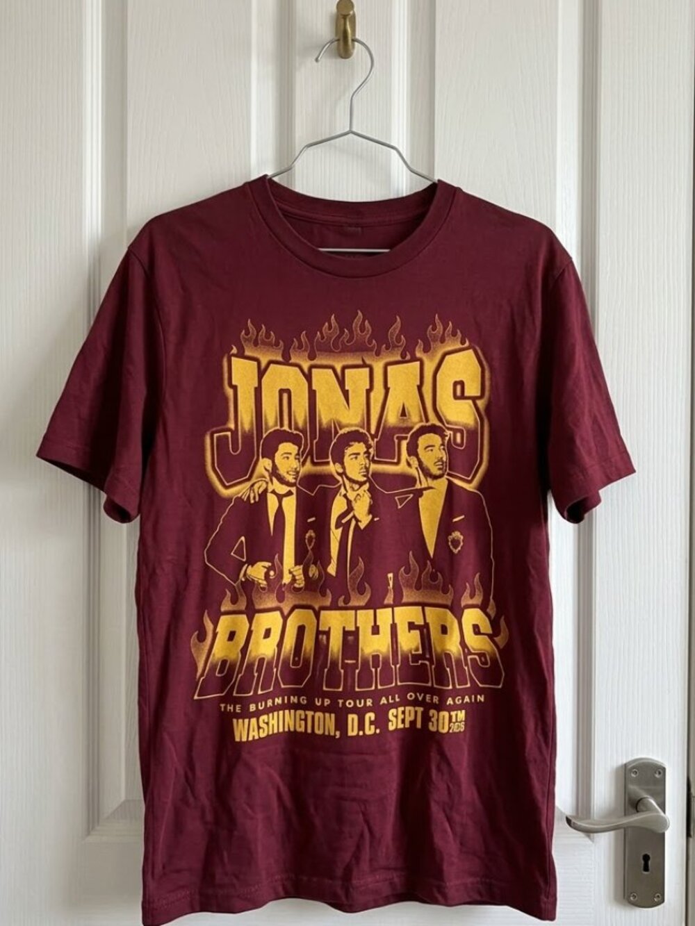 Jonas Brothers Burning Up All Over Again Washington, DC Tee - Cardinal